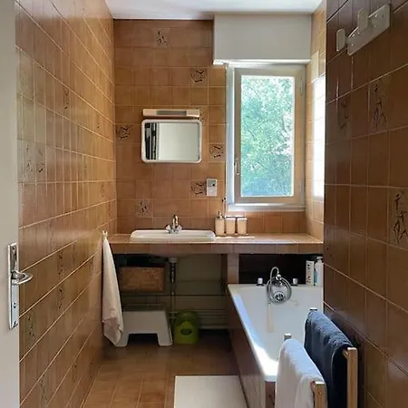 Vakantiehuis La Bulle - Architect House In Champagne Chavot-Courcourt